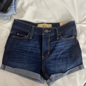 NWT Hollister high rise jean shorts